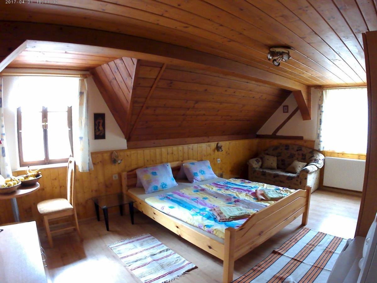 Ubytování U Potoka Kunratice  Exteriér fotografie