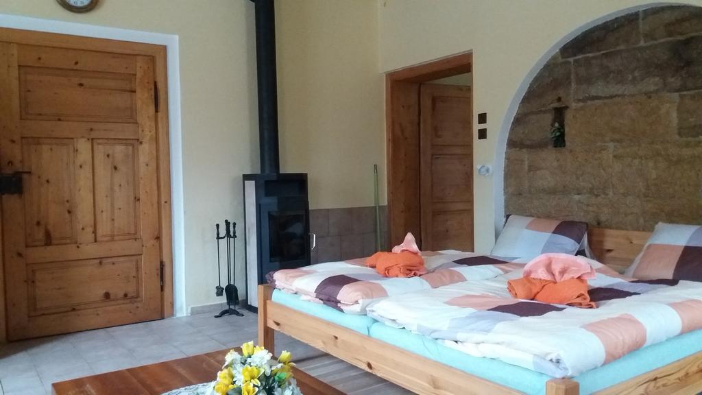 Ubytování U Potoka Kunratice  Exteriér fotografie